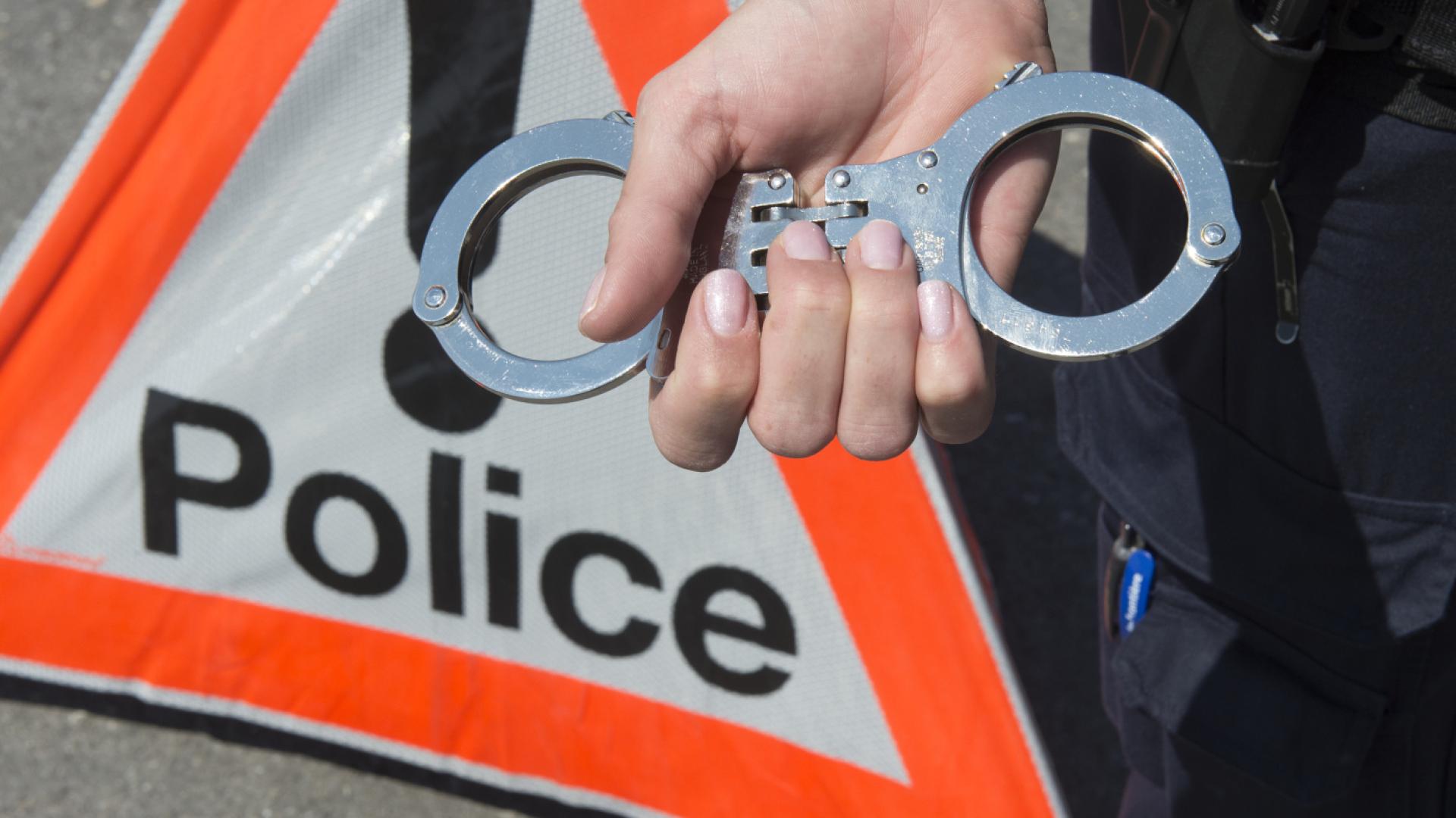 Sexagénaire agressé par des mineurs en ville de Neuchâtel