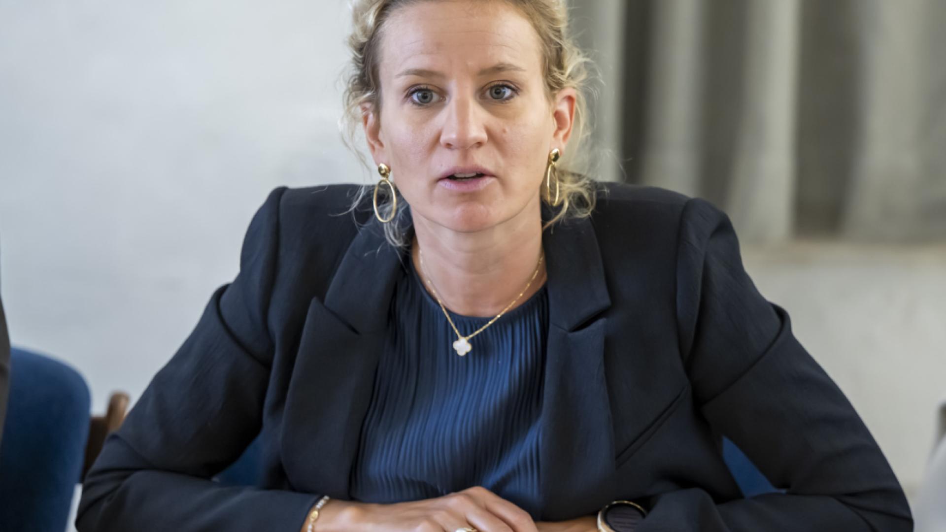 Nicolas Walder cède l'énergie et les SIG à Delphine Bachmann