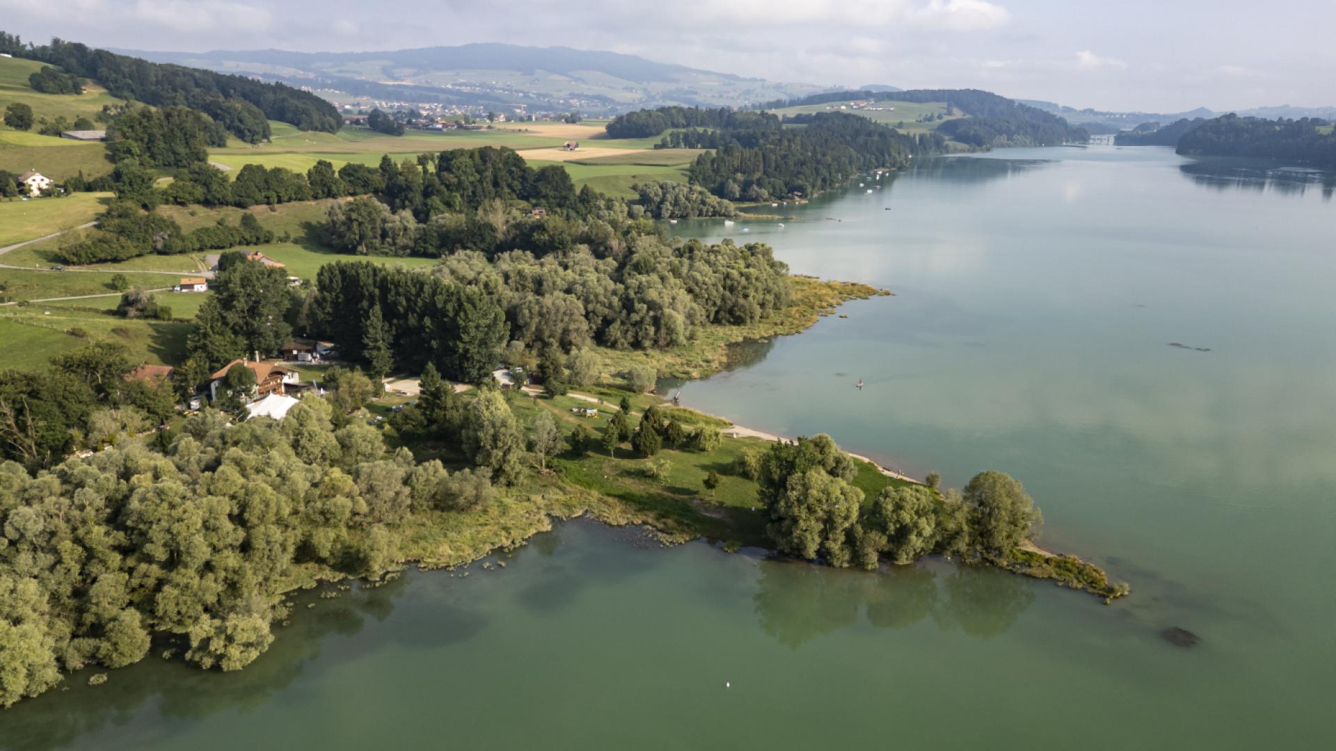 De nouveaux panneaux touristiques sur les autoroutes fribourgeoises
