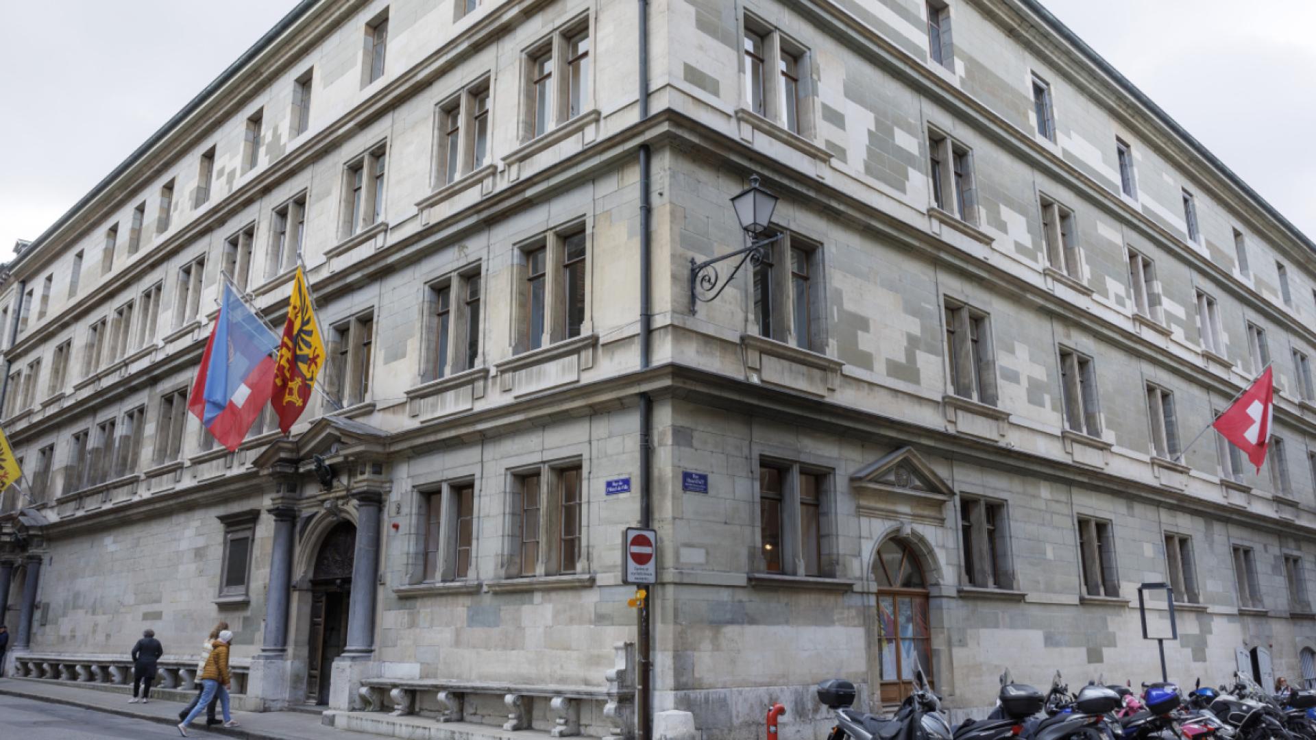 Initiative du MCG sur les frontaliers à l'Etat en partie invalidée