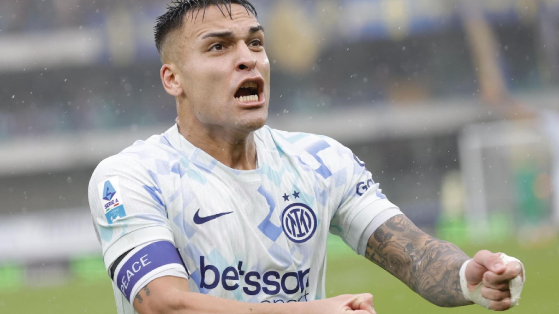 Les Milanais sur les talons de Naples, Freuler se blesse