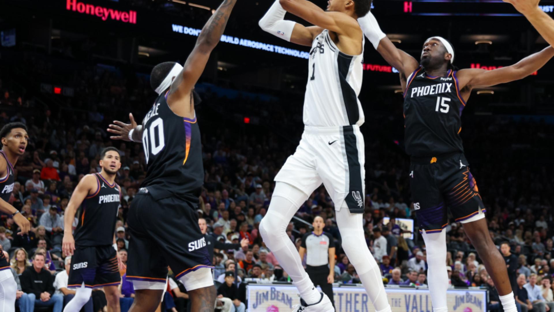 Wemby se rate à Phoenix, première défaite des Spurs