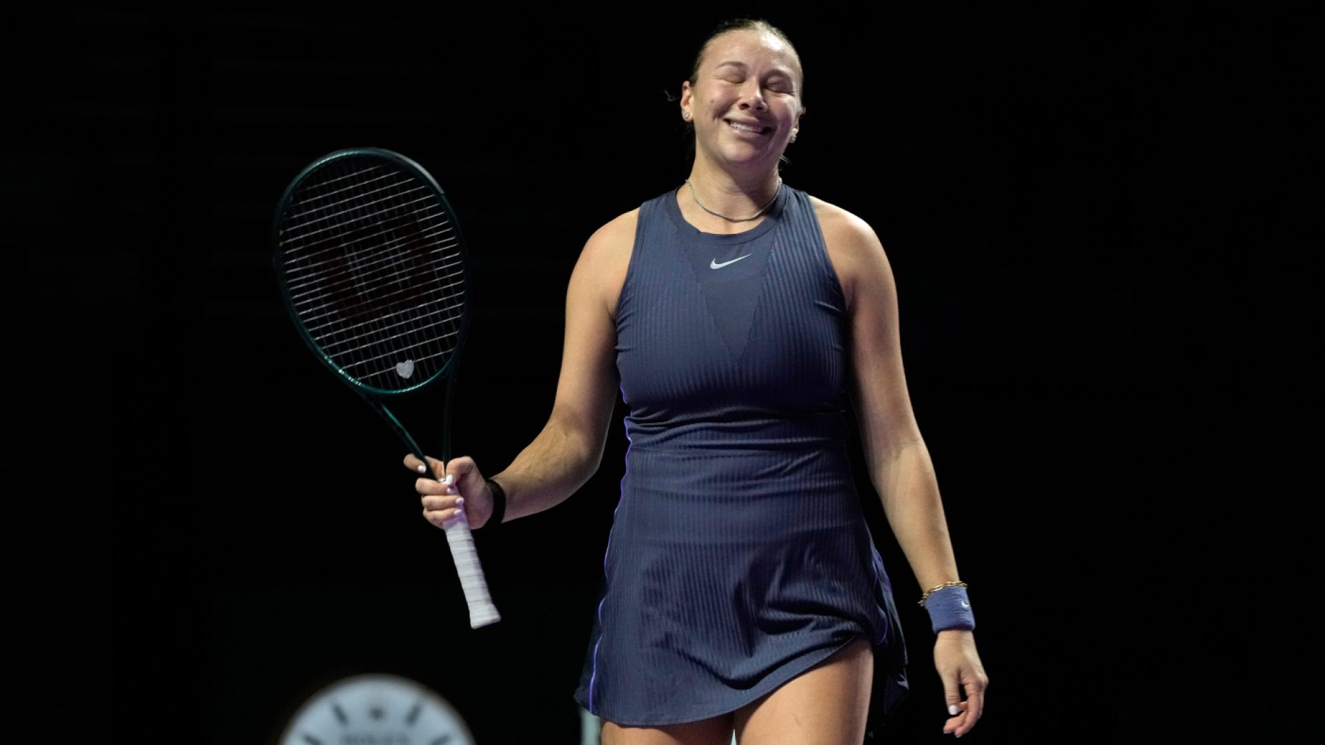 Rybakina et Anisimova en demies, Swiatek à terre