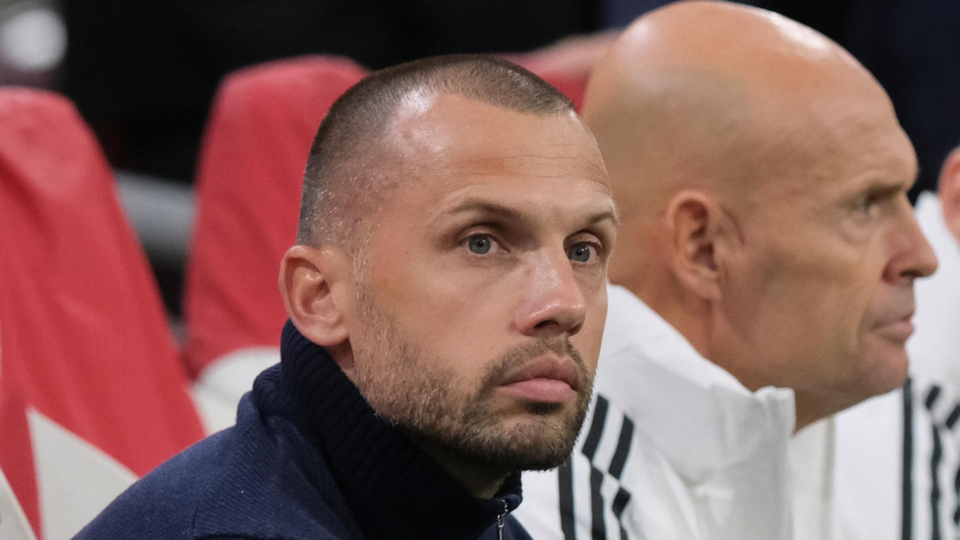 L'Ajax met fin au contrat de l'entraîneur Heitinga