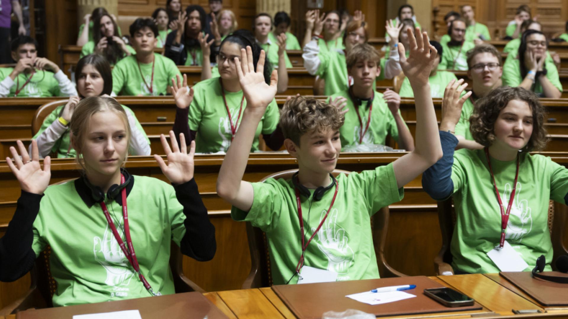 Les jeunes revendiquent 11 mesures pour changer la politique suisse