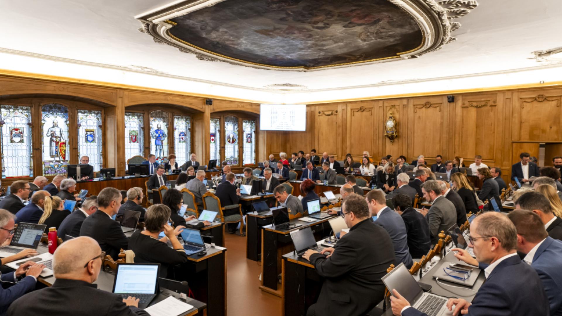 Fribourg: des actions de l'Etat analysées à l'aune de l'efficacité