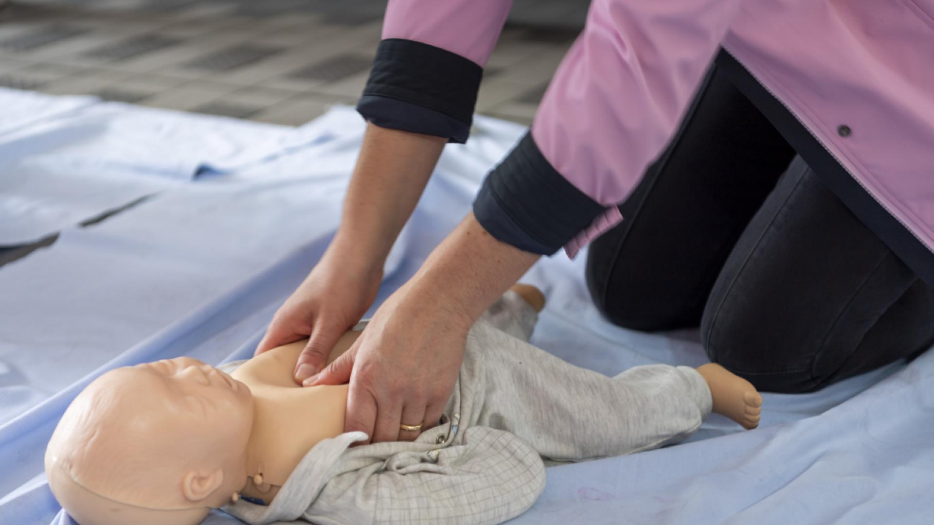 Non à un cours de premiers secours dans les écoles