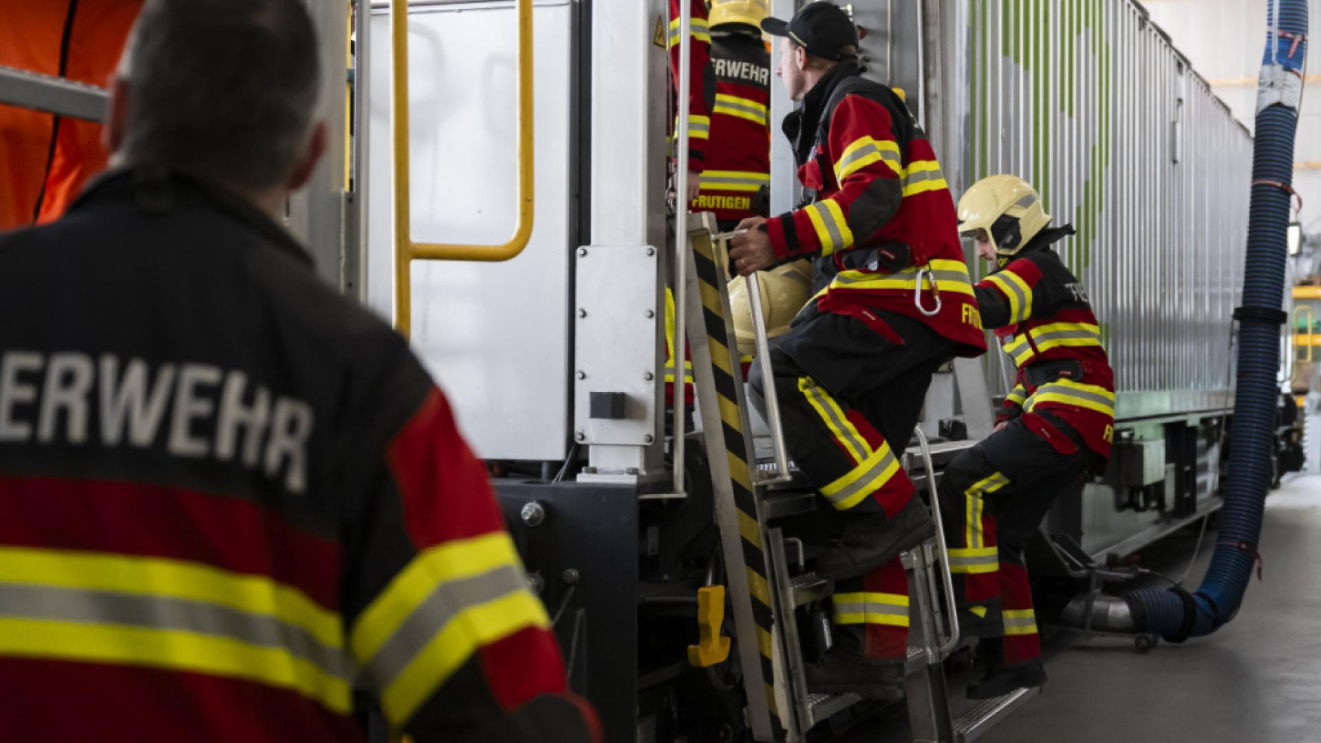Exercice de sauvetage dans le tunnel du Lötschberg réussi