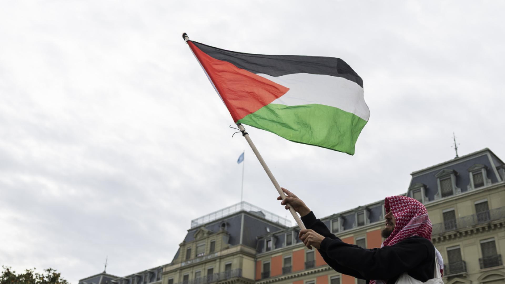 Sondage: la Suisse devrait reconnaître la Palestine comme État