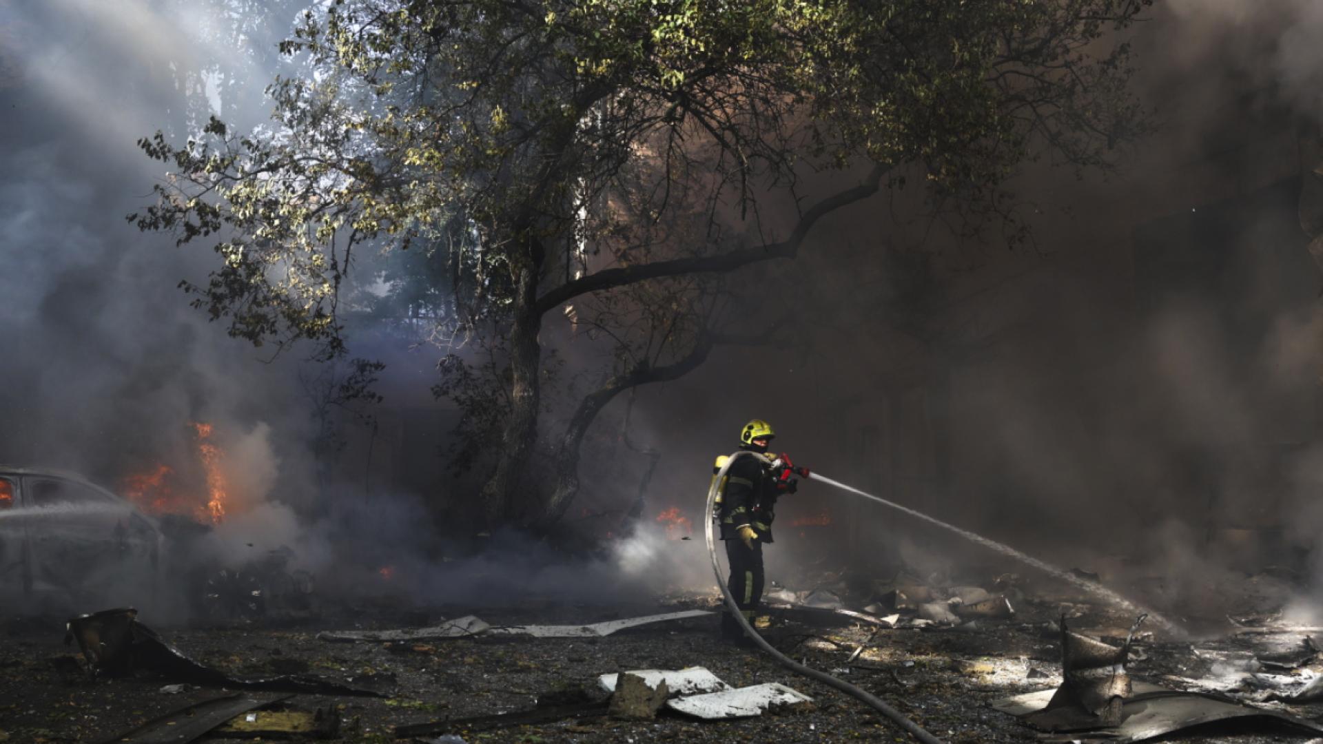 Ukraine : au moins 4 morts dans des frappes russes sur Kiev