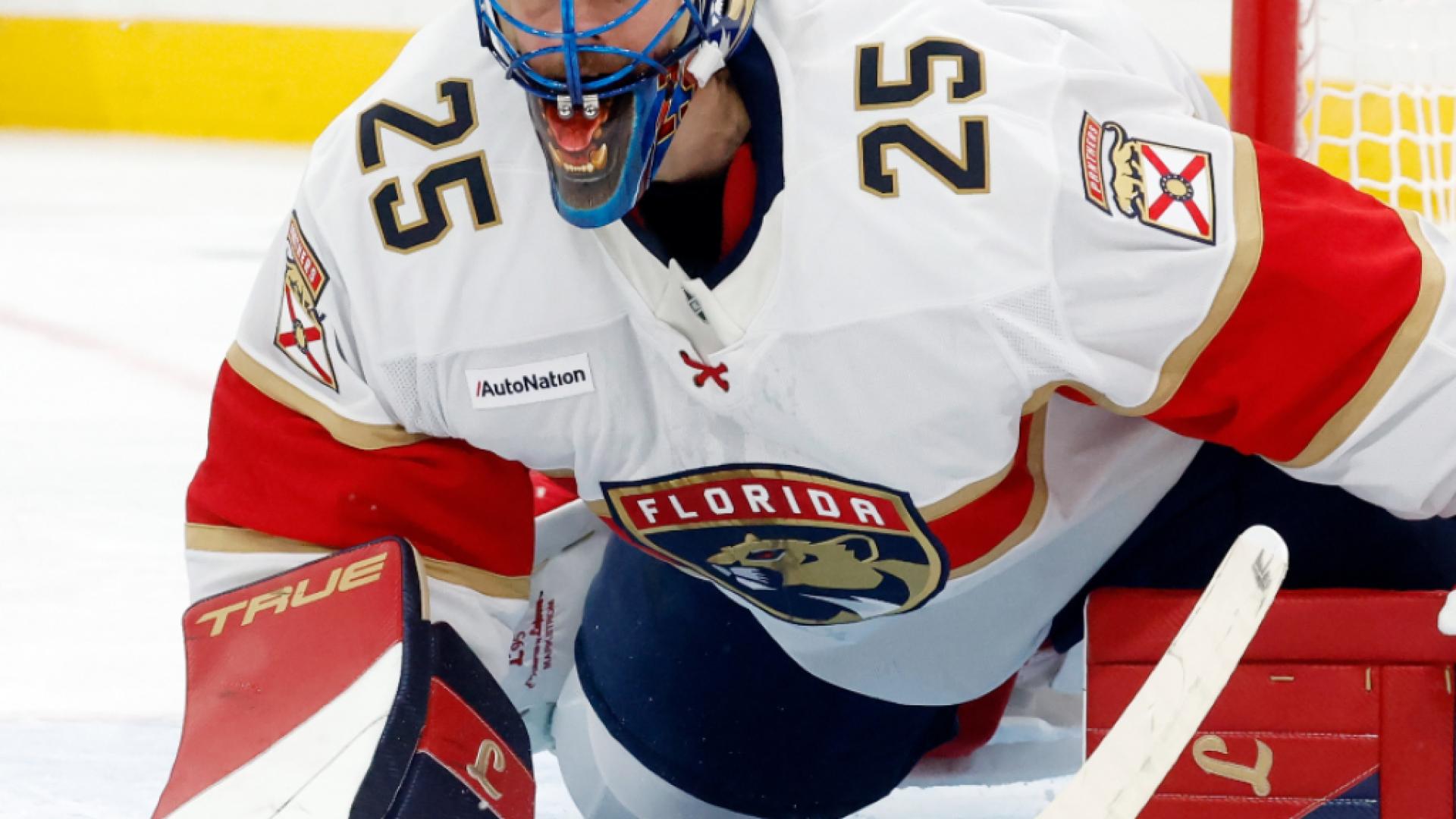 Les Panthers gâchent la fête des Hurricanes en NHL