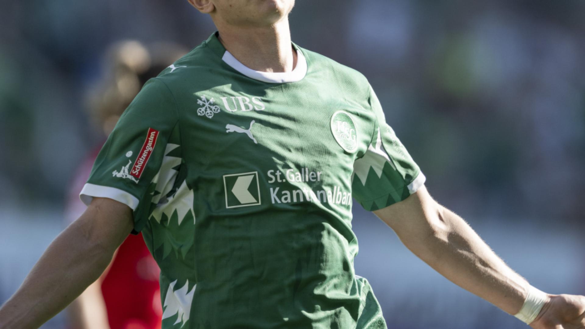 Maillot De Foot Jako FC Saint-Gall #7 Kukuruzovic – Vert – Taille L – Suisse – Occasion